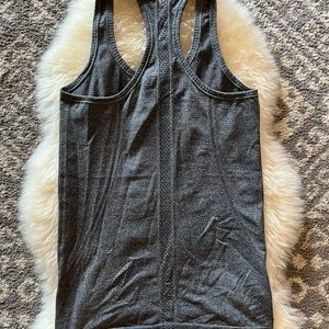 Lululemon grey swiftly tech racer back tank top. Excellent used condition